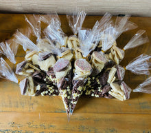 Load image into Gallery viewer, Chocolate cones
