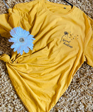 Load image into Gallery viewer, Spread kindness T -shirt
